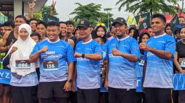 Bupati Sumenep Achmad Fauzi bersama MH Said Abdullah hadir memeriahkan Myze Fun Run 2025 yang diikuti ribuan peserta.