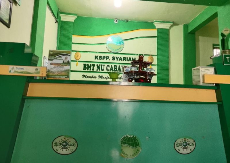 Mekanisme penarikan dana nominal besar yang dinilai berbelit memicu protes dan keluhan nasabah terkait minimnya edukasi serta transparansi layanan.