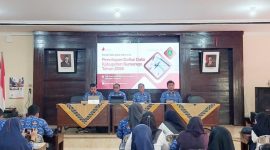 SATU DATA — Diskominfo Kabupaten Sumenep menggelar Penetapan Daftar Satu Data Kabupaten Sumenep Tahun 2026 di Aula Diskominfo, Rabu (17/12/2025), sebagai upaya memperkuat kebijakan pembangunan berbasis data.