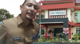 DUGAAN ANGGARAN JUMBO — Kepala Dinas Pendidikan Sumenep, Agus Dwi Saputra, enggan buka suara terkait belanja hibah APE PAUD senilai Rp 3 miliar lebih.
