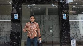 Tri Sutrisno, S.H., Ketua Madas DPC Sumenep, terlihat saat melakukan kunjungan ke Kompolnas, menegaskan kesiapan organisasi dalam kontrol sosial dan pendampingan hukum
