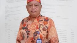 Saat ditemui, Budi Sulistyo tampak ragu  dan kebingungan saat menjelaskan belanja hibah pendidikan senilai miliaran rupiah yang penuh misteri.