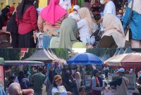Tradisi Lokal yang Hidup – Dengan UMKM, kuliner, musik Tongrong Bagaspati, dan layanan kesehatan gratis, Pasar Minggu Taman Adipura membuktikan bahwa tradisi lokal tetap relevan dan bermanfaat bagi masyarakat.
