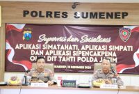SUPERVISI DIGITAL — Ketua Tim Dirtahti Polda Jatim memimpin supervisi penggunaan Aplikasi Simatahti, Simpati, dan sosialisasi Sipencakpena di Polres Sumenep.