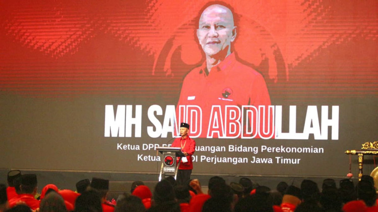Said Abdullah saat resmi terpilih kembali menjadi Ketua DPD PDI Perjuangan Jawa Timur periode 2025-2030 dalam Konfercab PDI Perjuangan di Surabaya, Sabtu (20/12/2025).