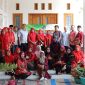 Suasana kebahagiaan terlihat jelas saat pengurus dan anggota Kop Mamin berfoto bersama setelah menyelesaikan RAT, simbol kerja sama, soliditas, dan komitmen terhadap anggota.