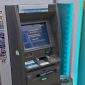 Keterangan Foto: Segepok uang pecahan Rp50 ribu tampak masih tertinggal di mesin ATM di kawasan SPBU Pamolokan, Sumenep, Jumat (2/1/2026), sebelum akhirnya diamankan oleh petugas. Peristiwa ini menjadi pengingat penting tentang kehati-hatian bertransaksi dan nilai kejujuran di ruang publik.