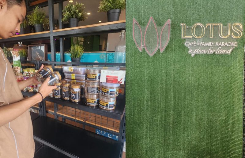 Keterangan Foto:
Deretan produk UMKM herbal lokal dipajang di Resto Lotus Sumenep, termasuk Bawang Hitam Lanang, madu original, kopi rempah, dan jajanan tradisional, sebagai bentuk komitmen Lotus dalam mendukung pemberdayaan UMKM dan ekonomi kreatif masyarakat Sumenep.