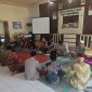 Keterangan Foto:
Koordinator Penyuluh BPP Kecamatan Manding, Achmad Syarif Nur F, S.P., M.P., saat memberikan pemaparan dalam kegiatan sosialisasi bantuan Irigasi Perpompaan kepada perwakilan kelompok tani se-Kecamatan Manding, Jumat (9/1/2026).
