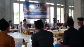 Suasana forum kajian Kitab Kuning antarpondok pesantren se-Kabupaten Sumenep di PP Mathali'ul Anwar, Senin (5/1/2026). (Foto: Dok. PP Mathali'ul Anwar)