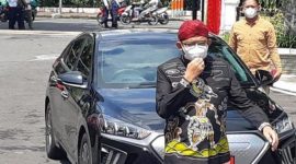 Bupati menekankan bahwa transisi energi harus dimulai dari pemerintah sebelum dibebankan kepada masyarakat