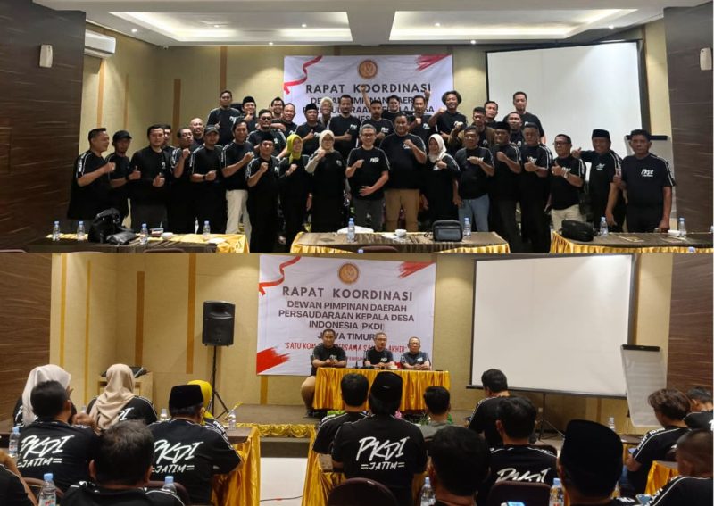 Foto kolektif PKDI sebagai simbol kekompakan dan solidaritas antaranggota 