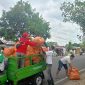 Jurnalis Sumenep Independen (JSI) bersama berbagai elemen lintas sektor terlihat antusias membersihkan sampah di kawasan Lingkar Timur, Sabtu (21/2/2026), dalam rangka Hari Peduli Sampah Nasional (HPSN) 2026. Kegiatan ini menegaskan kolaborasi semua pihak dalam membangun kesadaran kolektif dan aksi nyata untuk lingkungan yang bersih, sehat, dan berkelanjutan.