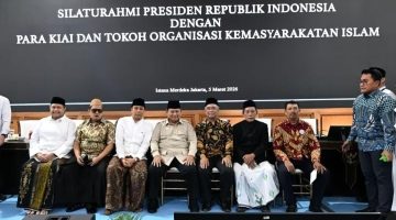 Haji Khairul Umam (Haji Her) Pamekasan saat menghadiri undangan silaturahmi Presiden Prabowo Subianto bersama para kiai dan tokoh organisasi kemasyarakatan Islam di Istana Kepresidenan Jakarta.