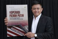Akademisi Sumenep, Dr. Naghfir, memperkenalkan buku “Koperasi Merah Putih” sebagai inovasi strategis ekonomi desa.