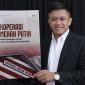 Akademisi Sumenep, Dr. Naghfir, memperkenalkan buku “Koperasi Merah Putih” sebagai inovasi strategis ekonomi desa.