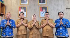 Direktur RSUD Sumenep, dr. Erliyati, M.Kes, bersama jajaran RSUD Sumenep, mengucapkan Selamat Hari Raya Idul Fitri 1447 H disertai doa dan harapan terbaik.