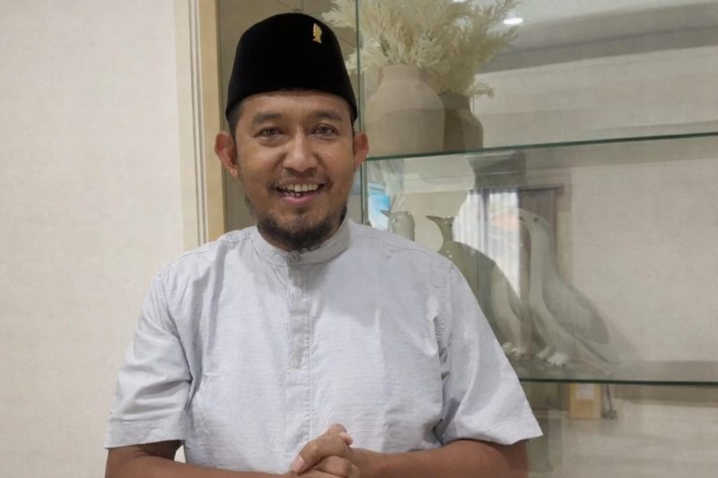 Bupati Sumenep Achmad Fauzi Wongsojudo saat menyampaikan pesan Idul Fitri 1447 H kepada masyarakat, menekankan pentingnya kebersamaan dan kondusivitas.