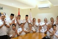 Ket Foto: Ketua Umum DPN Laskar Prabowo 08, Dr. (Cand) Devi Taurisa, SH., MH., CLD., CBLC., CLA, bersama seluruh jajaran pengurus saat momen kebersamaan dalam rangka Hari Raya Idulfitri 1447 H.