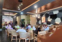 H+3 Idul Fitri, Daily Cafe Jadi Pusat Reuni dan Silaturahmi Alumni SMPN 2 Sumenep Angkatan 1992