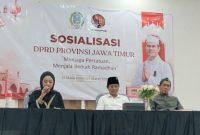 Anggota DPRD Sumenep, Hosnan Abrori, menghadiri sosialisasi bertajuk “Menjaga Persatuan, Menjala Berkah Ramadan” sekaligus mengapresiasi peluncuran buku Dialektika Rasa: Catatan dari Pinggir karya Abrari di El-Malik Hotel, Sumenep.