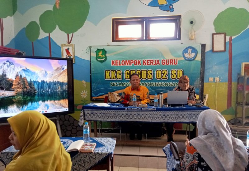 Suasana kegiatan KKG Gugus 2 Kecamatan Pasongsongan yang berlangsung penuh semangat di SDN Panaongan IV.