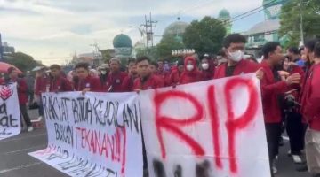 BEM PTMAI Zona V Jatim–Bali Geruduk DPRD Jatim, Suarakan Tolak Impunitas