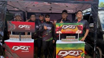 Peluncuran produk DRT Exclusive dan DRT Apel dalam rangkaian event Kerapan Sapi Poday di Sumenep, yang menjadi bagian dari penguatan industri rokok lokal Madura.