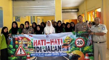 Police Goes to School di SMK Al-Karimiyah: Polres Sumenep Tanamkan Budaya Tertib Lalu Lintas Sejak Dini
