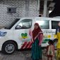 Ket Foto:
Mobil LaSehat RSUD dr. H. Moh. Anwar Sumenep saat mengantarkan pasien pulang ke rumah usai menjalani perawatan di rumah sakit, sebagai layanan antar pasien gratis yang memudahkan masyarakat.