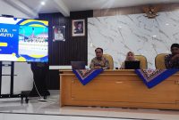 Keterangan foto:
Kegiatan Pelatihan Validasi Data di RSUD dr. H. Moh. Anwar Sumenep berlangsung serius, diikuti validator mutu unit dalam rangka memperkuat standar mutu pelayanan kesehatan.