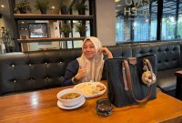 Tongseng Kambing dan Rawon Lotus sukses mencuri perhatian pecinta kuliner di Kabupaten Sumenep.