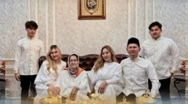 Di momen Hari Raya Idul Adha 1447 H / 2026 M, Keluarga Besar Brian–Yessy Praneda menyampaikan ucapan selamat Idul Adha lahir dan batin sebagai wujud doa, harapan, serta ajakan untuk memperkuat nilai pengorbanan, keikhlasan, dan kepedulian sosial di tengah masyarakat