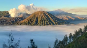 Wisata Gunung Bromo Ditutup Total Selama Yadnya Kasada 1948 Saka, Akses Menuju Lautan Pasir Disetop