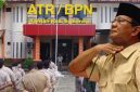Di saat reformasi birokrasi terus dipoles sebagai wajah baru pelayanan publik dj era pemerintahan Prabowo, Kantor ATR/BPN Kabupaten Sumenep justru tersandung keluhan masyarakat. Pengurusan Roya yang tak kunjung rampung menjadi simbol kekecewaan warga terhadap pelayanan yang dinilai jauh dari harapan.