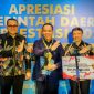 Pemerintah Kota Probolinggo menerima penghargaan sebagai peringkat ketiga nasional dalam kategori Pengendalian Inflasi Terbaik Tahun 2026. Prestasi tersebut disertai pemberian insentif sebesar Rp1 miliar sebagai bentuk apresiasi atas keberhasilan menjaga stabilitas harga dan daya beli masyarakat.