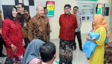 Direktur RSUD dr. H. Moh. Anwar Sumenep menegaskan komitmen rumah sakit untuk memberikan pelayanan kesehatan yang adil dan setara kepada seluruh pasien tanpa membeda-bedakan status sosial, ekonomi, maupun jenis kepesertaan layanan kesehatan.