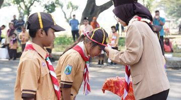 Buka Pesta Pra Siaga dan Siaga Kwarran Mojoroto 2026, Mbak Wali Tanamkan Nilai Disiplin dan Gotong Royong