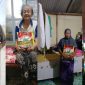 Tim Detikzone.id saat menyalurkan bantuan dalam Program Sedekah Setiap Hari hari ke-11 kepada warga prasejahtera di Sumenep. Kegiatan ini menjadi wujud nyata kepedulian sosial media terhadap masyarakat yang membutuhkan, mulai dari lansia, janda tua, hingga pekerja harian.
