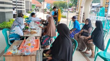 Masjid Besar Sa’adatuddarain dan Puskesmas Sangkapura Hadirkan Layanan Kesehatan Gratis