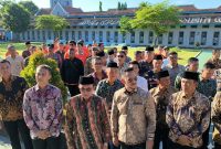 Bupati Pamekasan mendampingi H. Ali Zainal Abidin saat pelaksanaan santunan dan doa bersama BIP Foundation di Lapas Pamekasan