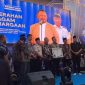 Suasana haru dan penuh kebersamaan terlihat di Lapas Kelas IIA Pamekasan saat Founder BIP Foundation, H. Ali Zainal Abidin, memberikan motivasi kepada warga binaan, menyalurkan bantuan Rp2 miliar, serta meluncurkan program BIP Farm melalui penandatanganan MoU kerja sama pengembangan peternakan dan pemberdayaan ekonomi.