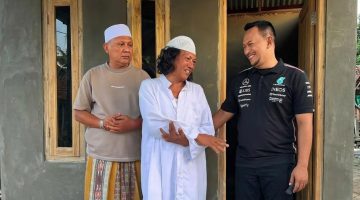 Founder BIP H. Ali Zainal Abidin saat meninjau pembangunan Padepokan “Aoleng Bersama Allah” milik Kiai Baher di Sumenep, sekaligus memberikan arahan percepatan pembangunan sebagai pusat dakwah dan pembinaan umat.