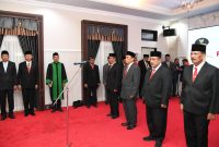 Bupati Sumenep, Achmad Fauzi Wongsojudo, saat melantik dan mengambil sumpah jabatan Pejabat Pimpinan Tinggi Pratama di lingkungan Pemkab Sumenep.