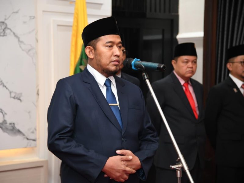 Bupati Sumenep, Achmad Fauzi Wongsojudo, saat memimpin pelantikan dan pengambilan sumpah jabatan PPT Pratama di Paseban Agung Sultan Abdurrahman.