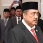 Kepala DPMD Sumenep, Achmad Dzulkarnain, saat menerima ucapan selamat dari berbagai elemen usai pelantikan di lingkungan Pemerintah Kabupaten Sumenep, sebagai bentuk dukungan dan harapan menjaga stabilitas serta harmonisasi demokrasi desa menjelang Pilkades 2027.