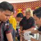 Tim DRT The Big Family bersama tenaga medis Klinik Al-Fatih memberikan pelayanan khitan gratis kepada ratusan anak di Kelurahan Bangselok, Sabtu (27/6/2026), sebagai wujud kepedulian sosial dalam menyemarakkan bulan Muharram sekaligus memanfaatkan momen libur panjang sekolah.