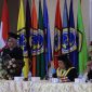 Pakar Hukum Bisnis, Prof. Dr. Sri Astutik, S.H., M.H., menyampaikan orasi ilmiahnya di atas podium saat Sidang Senat Terbuka Pengukuhan Guru Besar di Auditorium K.H. Moh. Saleh, Universitas Dr. Soetomo (Unitomo), Surabaya, Selasa (9/6/2026).  (Foto: Ist)