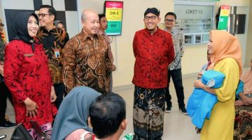 RSUD dr. H. Moh. Anwar (RSUDMA) Sumenep siap memasuki babak baru pelayanan kesehatan melalui Program KJSU. Dukungan Bupati Fauzi dan kesiapan jajaran rumah sakit menjadi kunci menghadirkan layanan penyakit katastropik berstandar nasional.