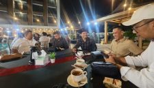 Ketua Fraksi PDI Perjuangan DPRD Sumenep, H. Hosnan, S.IP., M.AP., saat menghadiri kegiatan silaturahmi Danrem 084/Bhaskara Jaya bersama tokoh lintas elemen di Kabupaten Sumenep